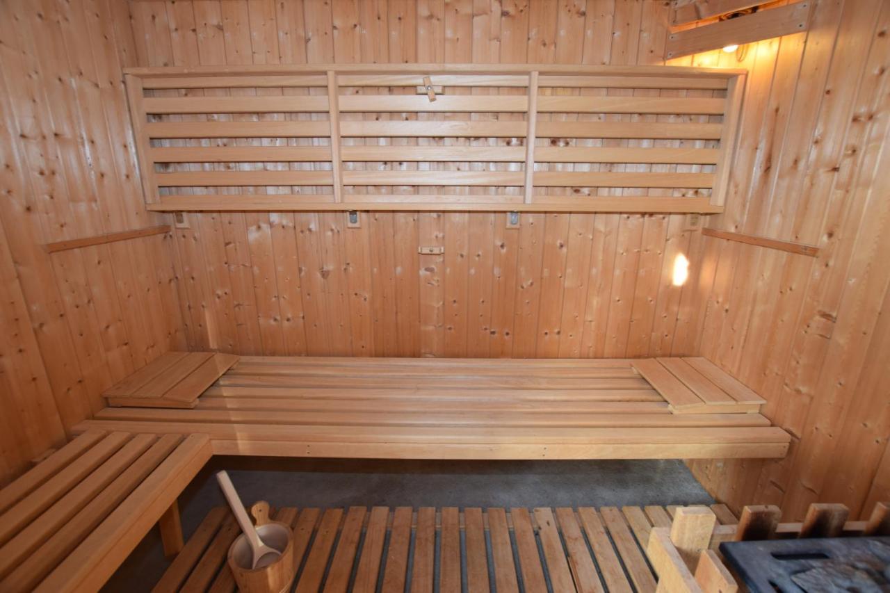 Landhaus Hideaway Mit Aussenpool, Sauna Und Kamin Bosau 外观 照片