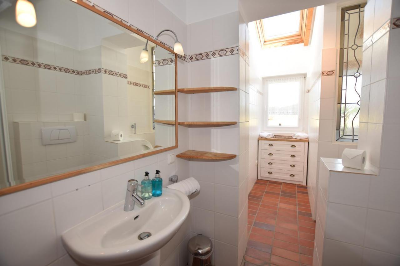 Landhaus Hideaway Mit Aussenpool, Sauna Und Kamin Bosau 外观 照片